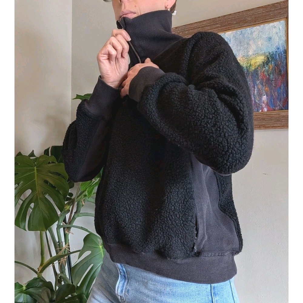 Lululemon Womens Stand Out Sherpa Black Quarter Zip Long Sleeve Jacket Sz 8 - Picture 3 of 13